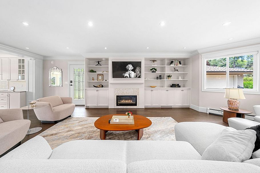 1259 W Keith Road North Vancouver, BC - 13