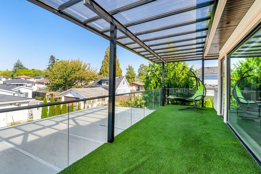 3419 E 48th Avenue Vancouver, BC - 24