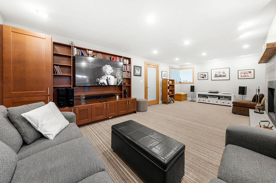 4506 Ranger Avenue North Vancouver, BC - 28