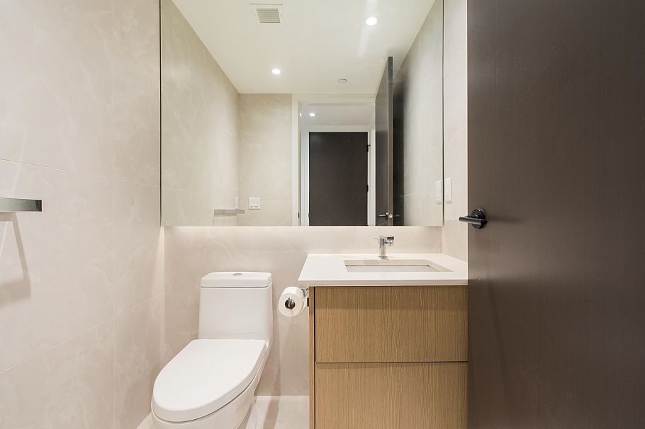 308 5089 Quebec Street Vancouver, BC - 17