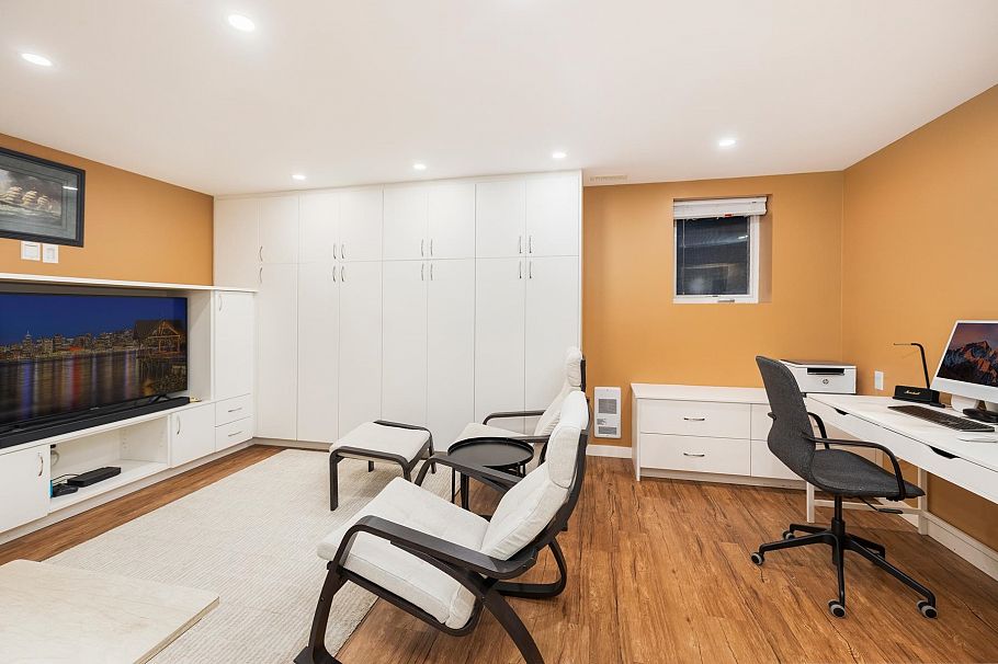 58 1930 Cedar Village Crescent North Vancouver, BC - 15