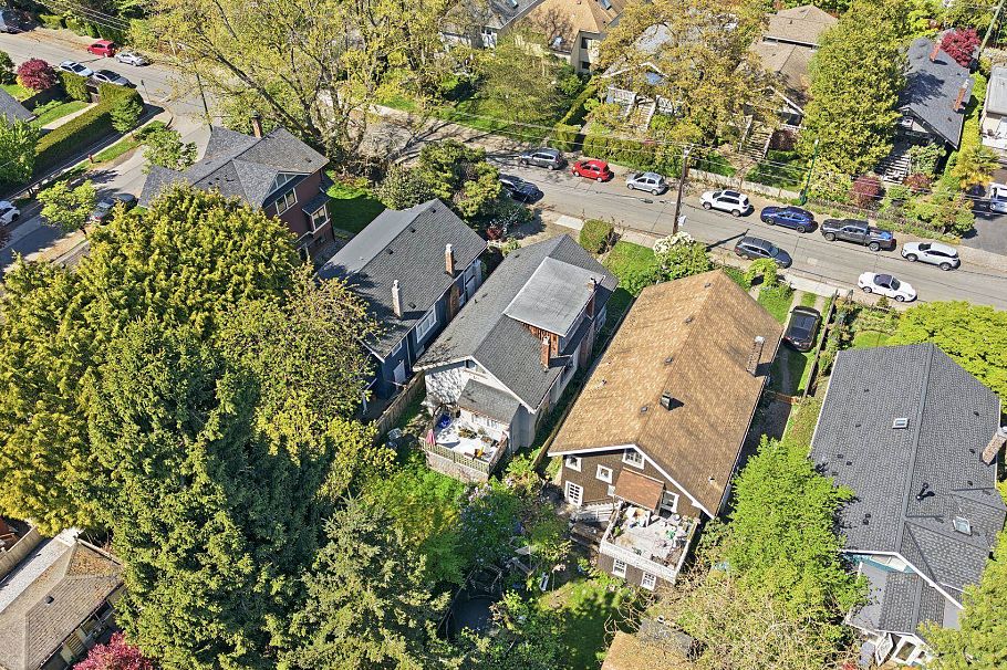 3174 W 5th Avenue Vancouver, BC - 10