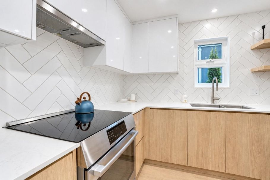 174 W 16th Avenue Vancouver, BC - 14