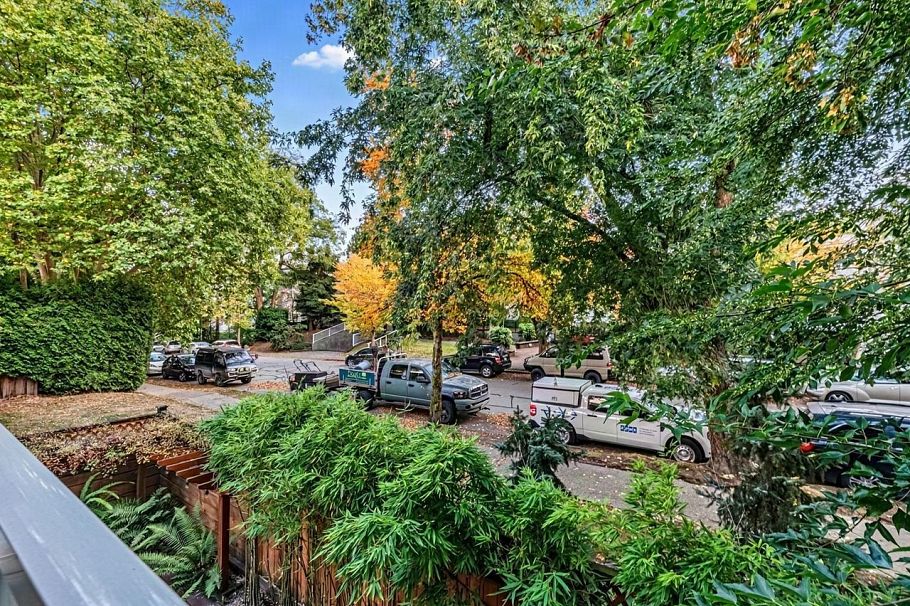 205 825 E 7th Avenue Vancouver, BC - 36