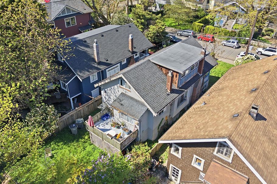 3174 W 5th Avenue Vancouver, BC - 15