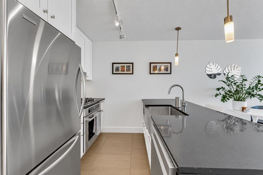 2102 888 Homer Street Vancouver, BC - 12