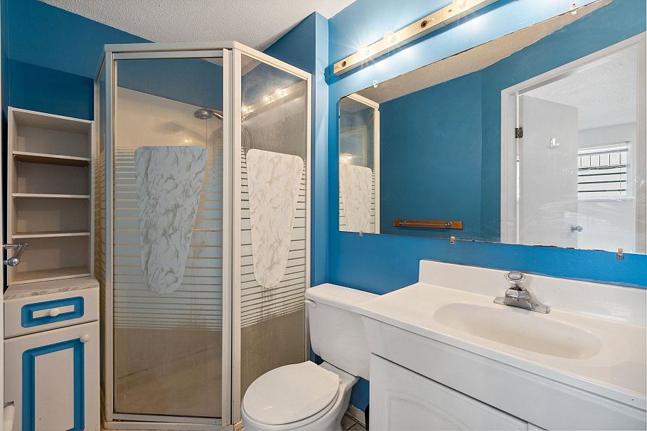 474 Fairway Drive North Vancouver, BC - 20