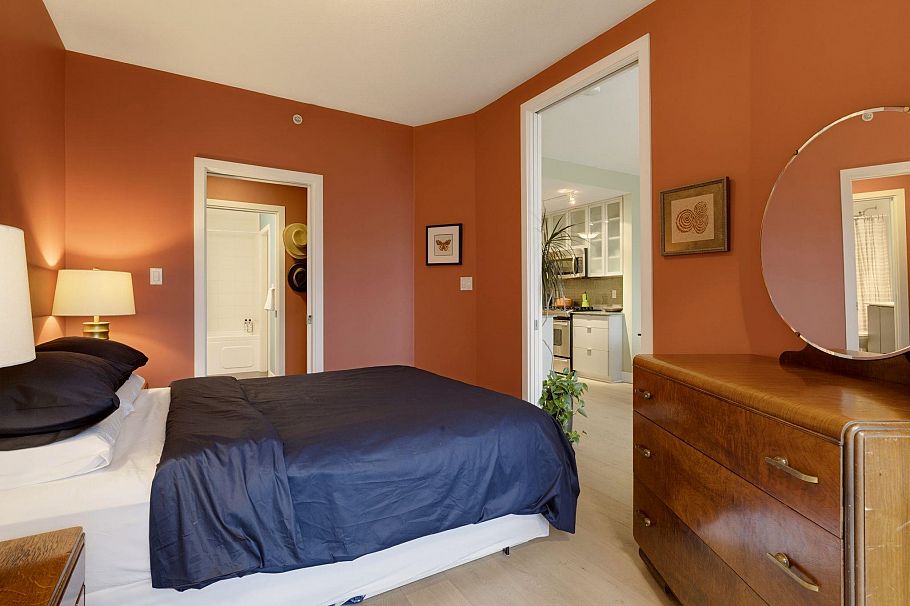 510 298 E 11th Avenue Vancouver, BC - 16
