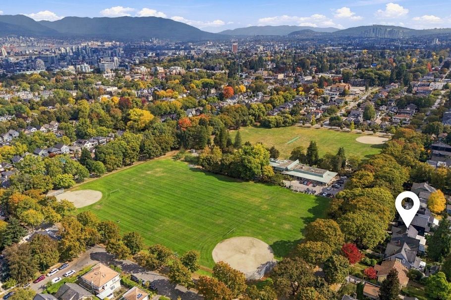 840 W 22nd Avenue Vancouver, BC - 6