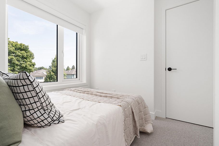 1 2240 E 40th Avenue Vancouver, BC - 34