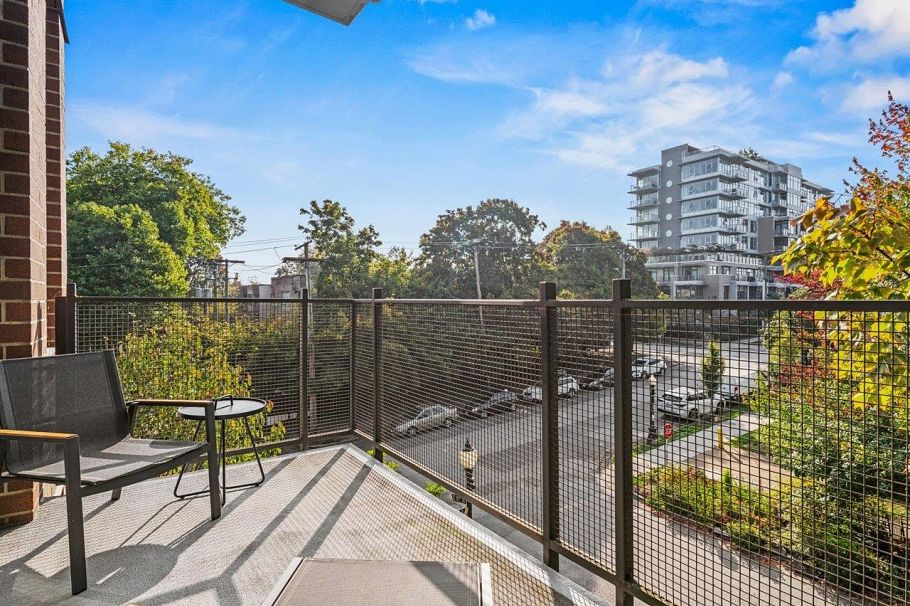 304 2635 Prince Edward Street Vancouver, BC - 17