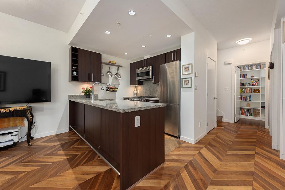 253 108 W 1st Avenue Vancouver, BC - 7