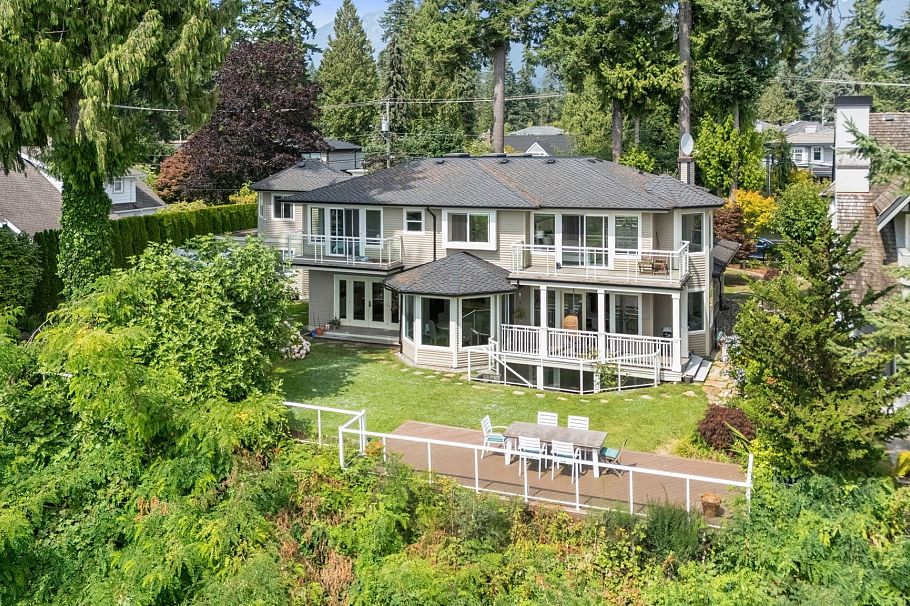 1259 W Keith Road North Vancouver, BC - 17