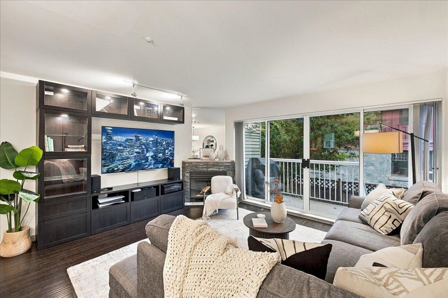 8416 Millstone Street Vancouver, BC - 8