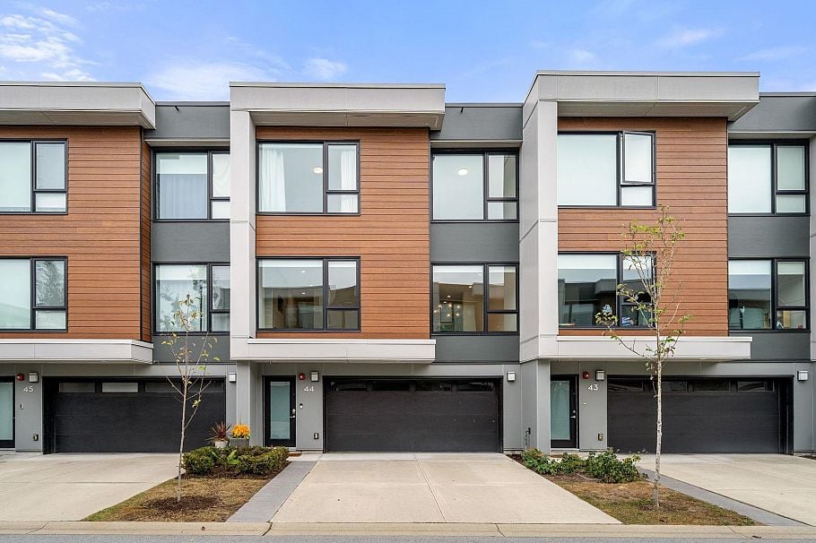 44 3597 Malsum Drive North Vancouver, BC - 1