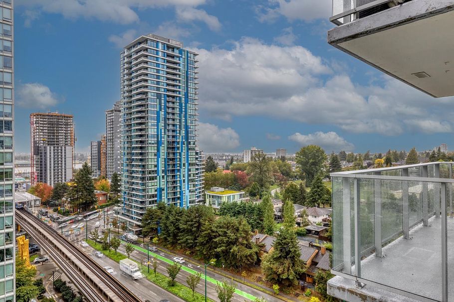 1407 8031 Nunavut Lane Vancouver, BC - 19