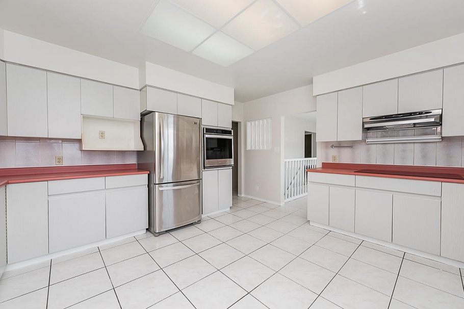741 Montroyal Boulevard North Vancouver, BC - 20