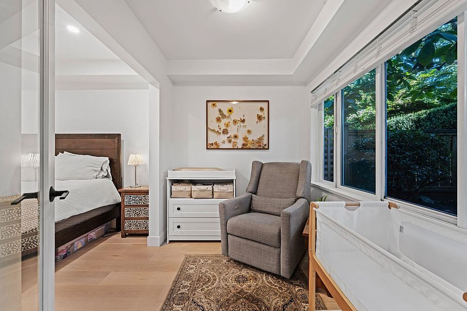 118 365 E 1st Street North Vancouver, BC - 10