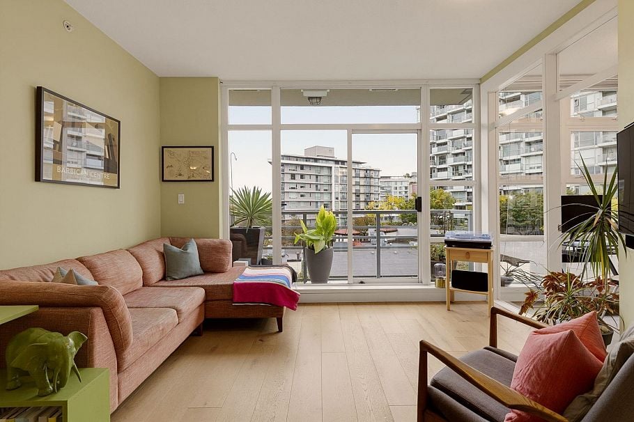 510 298 E 11th Avenue Vancouver, BC - 1