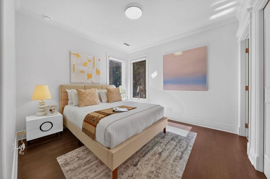 1568 W 32nd Avenue Vancouver, BC - 9
