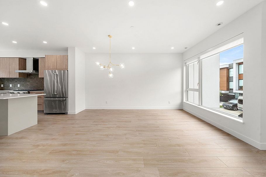 44 3597 Malsum Drive North Vancouver, BC - 12