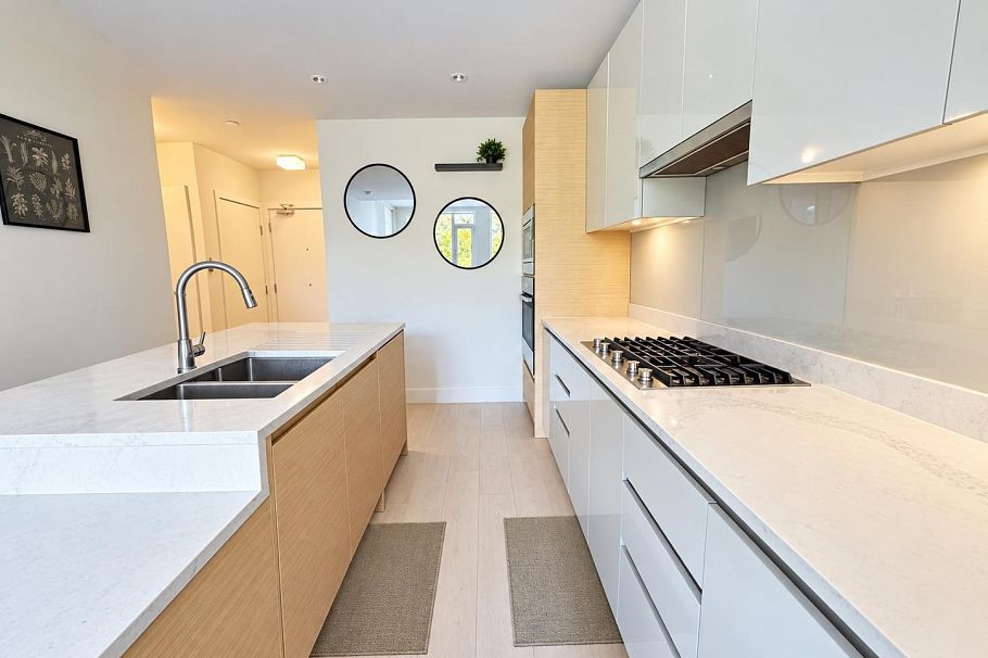 509 3538 Sawmill Crescent Vancouver, BC - 2