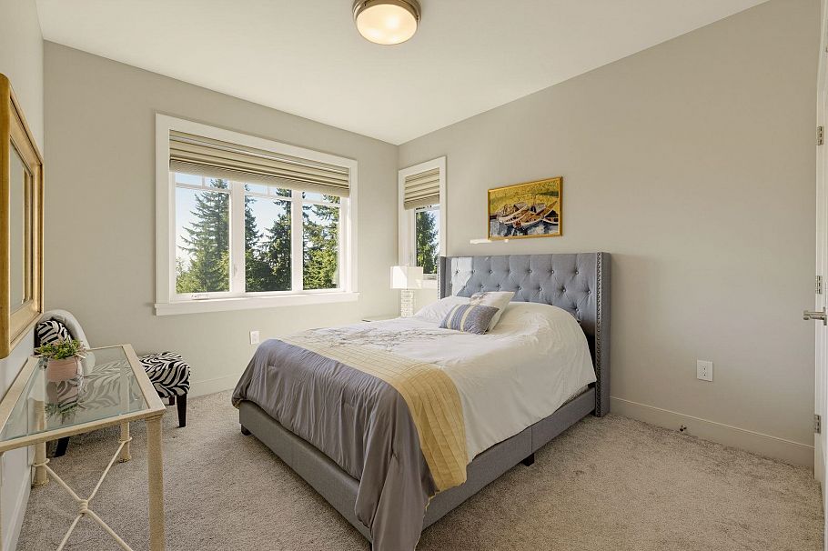 285 Monteray Avenue North Vancouver, BC - 27