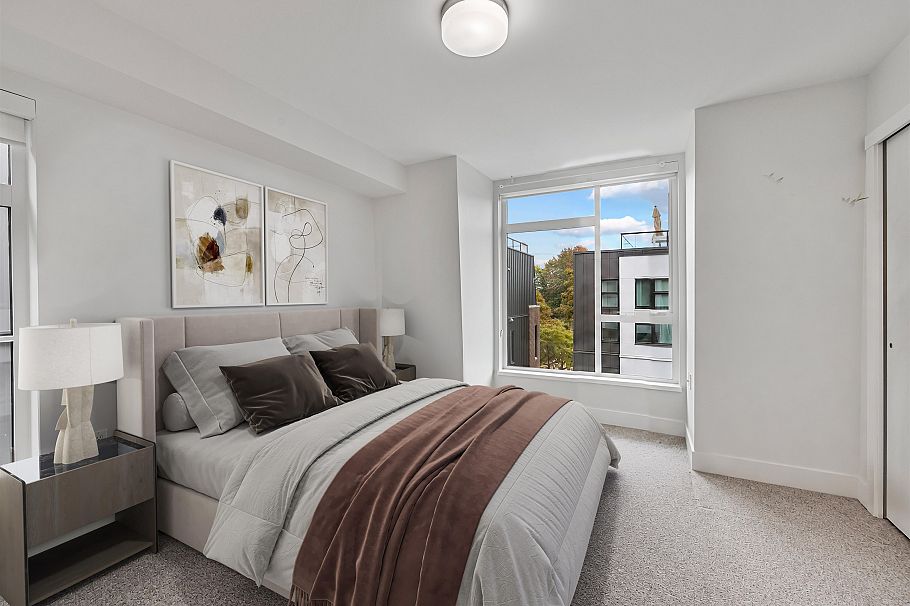 7615 Yukon Street Vancouver, BC - 9