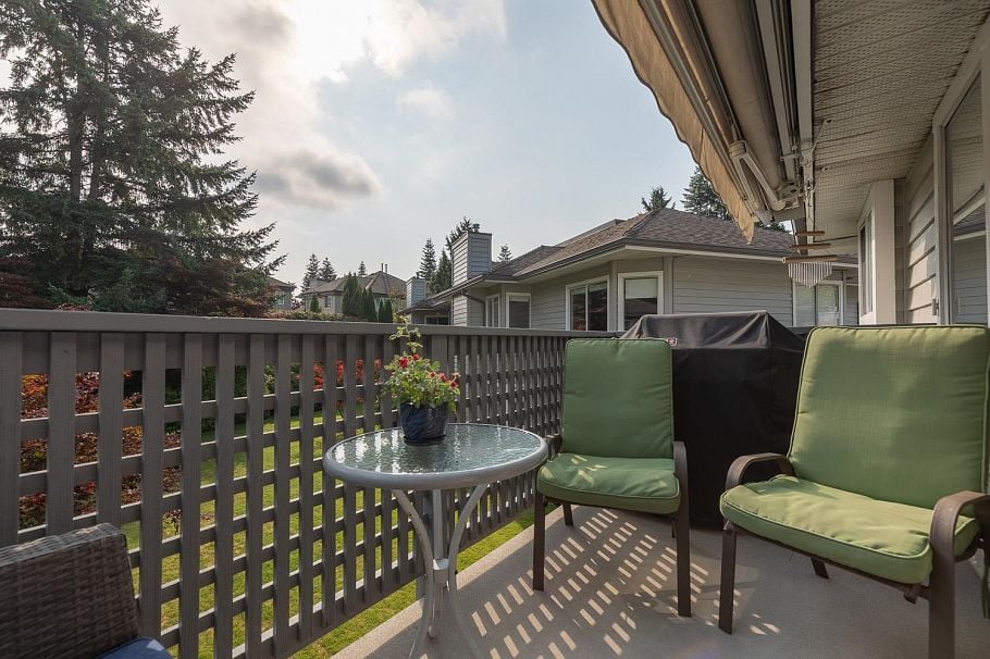 5 3634 Garibaldi Drive North Vancouver, BC - 18