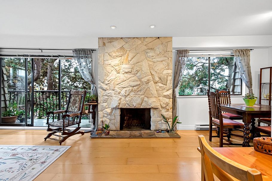303 1721 St. Georges Avenue North Vancouver, BC - 12