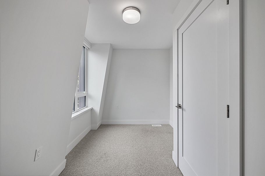 7615 Yukon Street Vancouver, BC - 20