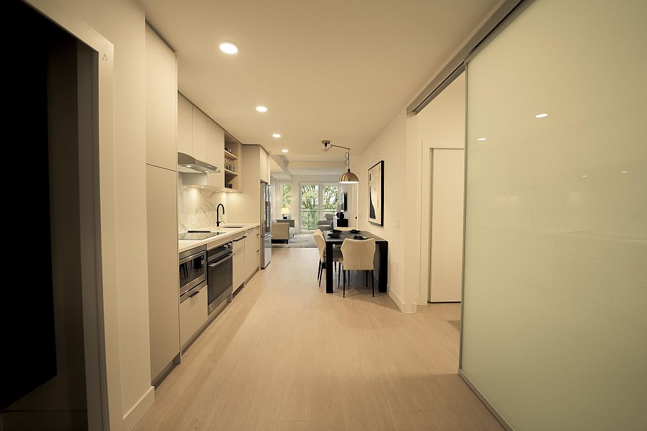 358 422 E 3rd Street North Vancouver, BC - 8