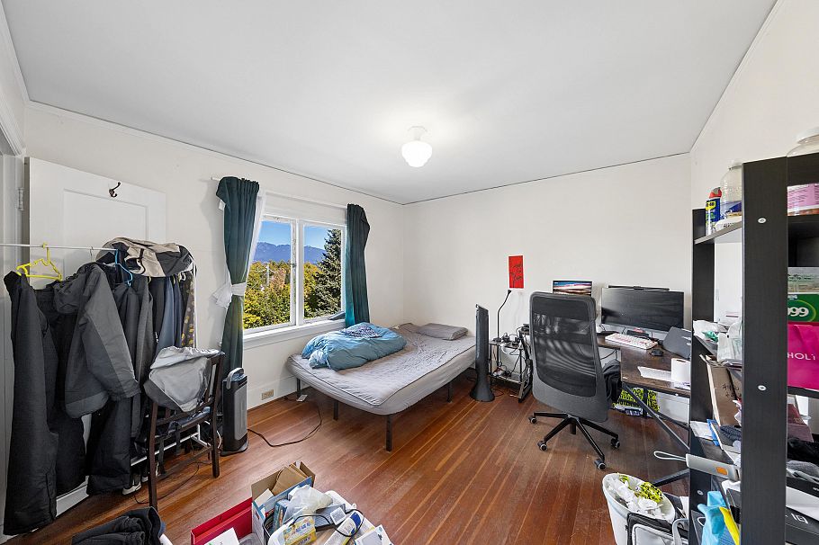 3993 W 10th Avenue Vancouver, BC - 22