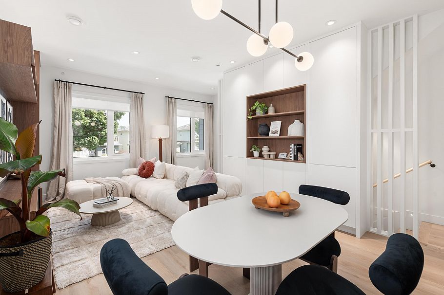 1 2240 E 40th Avenue Vancouver, BC - 3