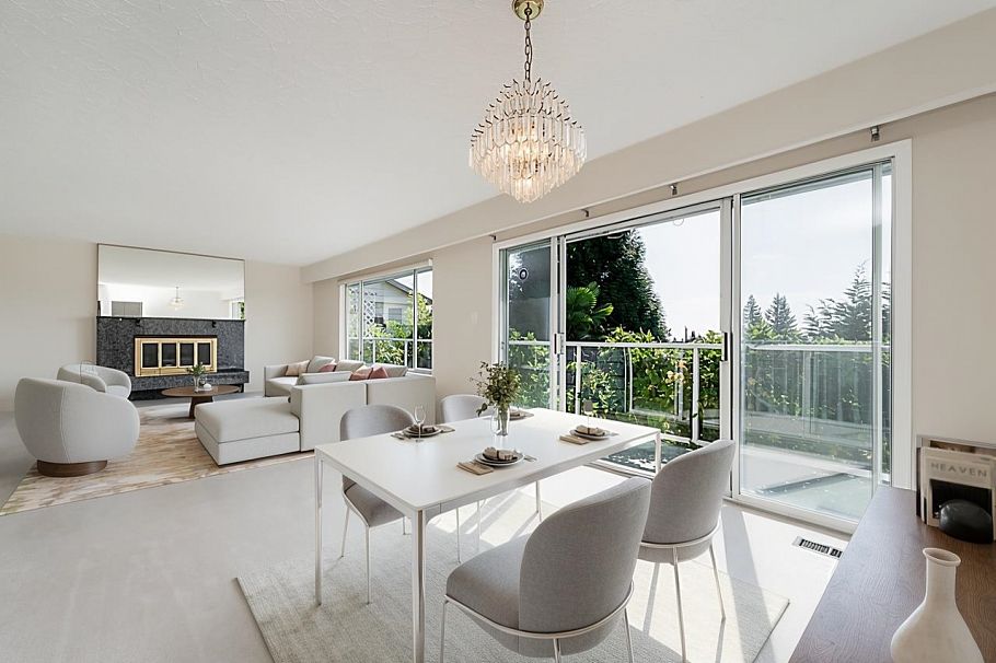 741 Montroyal Boulevard North Vancouver, BC - 17