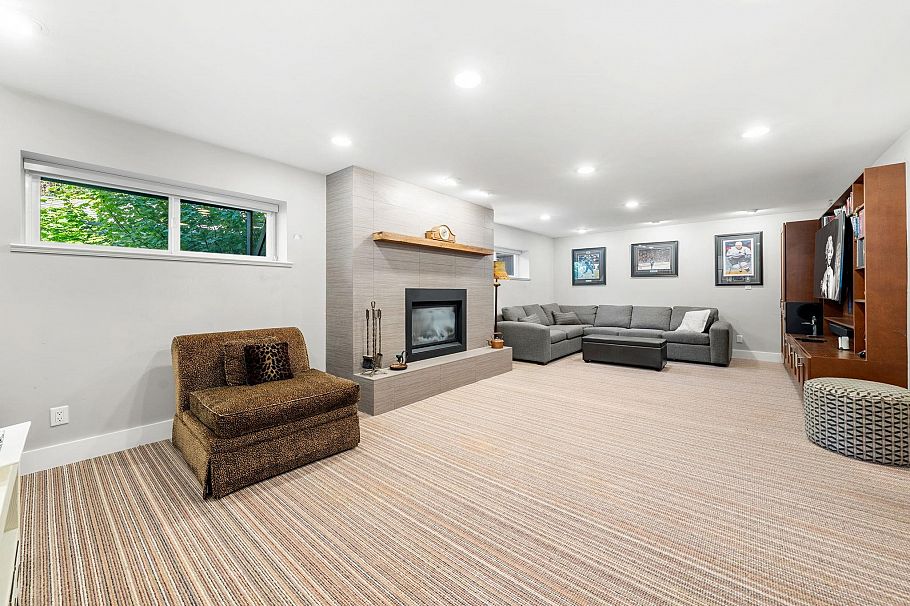 4506 Ranger Avenue North Vancouver, BC - 30