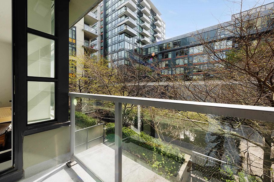 253 108 W 1st Avenue Vancouver, BC - 28