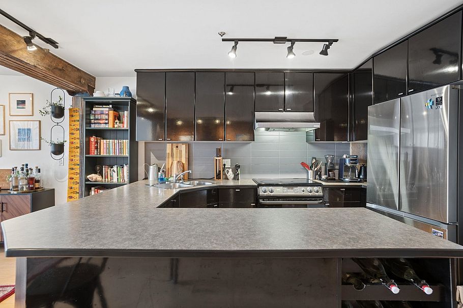 305 1066 Hamilton Street Vancouver, BC - 12