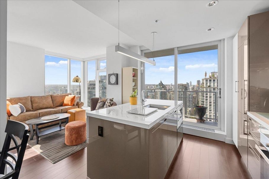 3211 777 Richards Street Vancouver, BC - 11