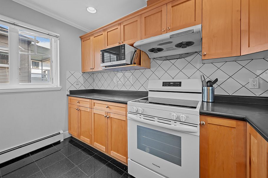 533 E 8th Avenue Vancouver, BC - 15