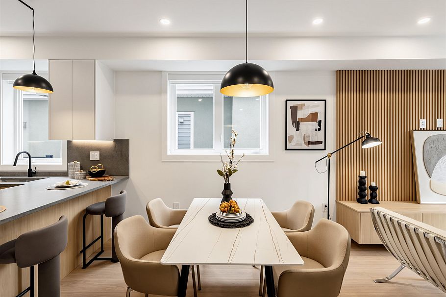 1 3268 E 18 Avenue Vancouver, BC - 11