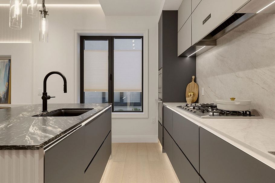 1179 W 33rd Avenue Vancouver, BC - 4