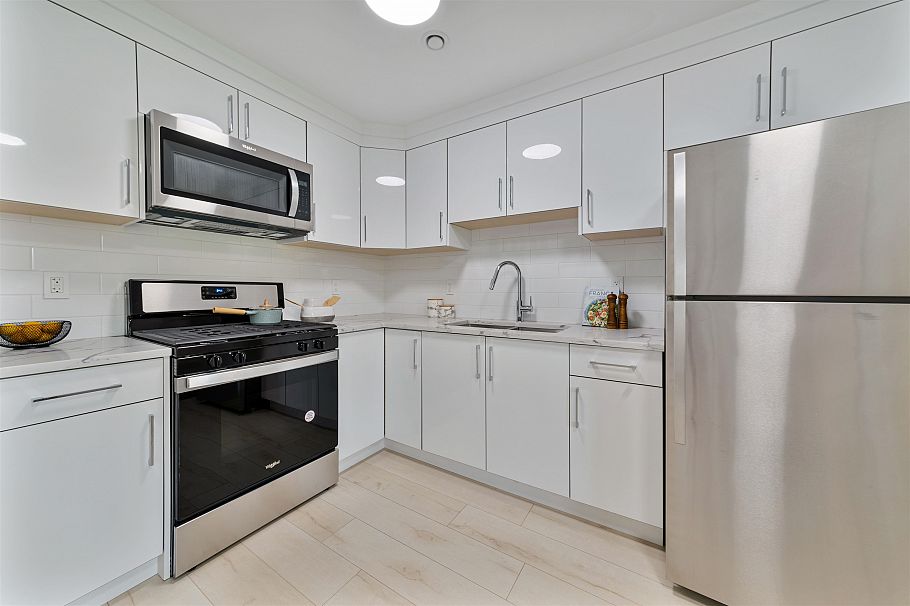 3615 Yale Street Vancouver, BC - 28