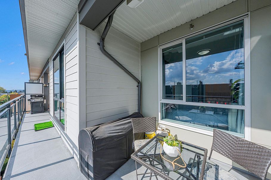 303 625 E 3rd Street North Vancouver, BC - 26