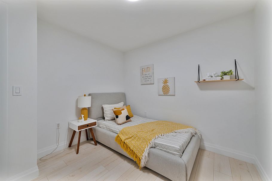 3615 Yale Street Vancouver, BC - 27
