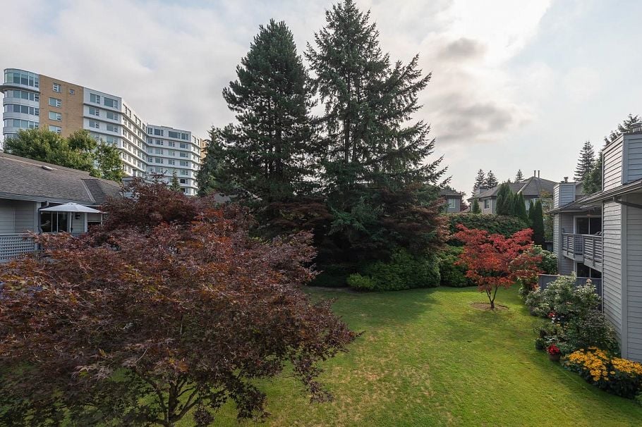 5 3634 Garibaldi Drive North Vancouver, BC - 19