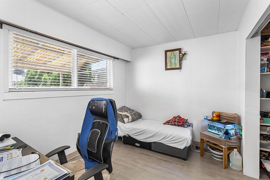 3186 E 28th Avenue Vancouver, BC - 14