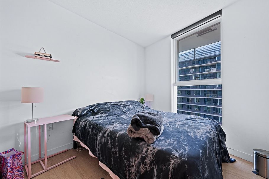 1284 87 Nelson Street Vancouver, BC - 11