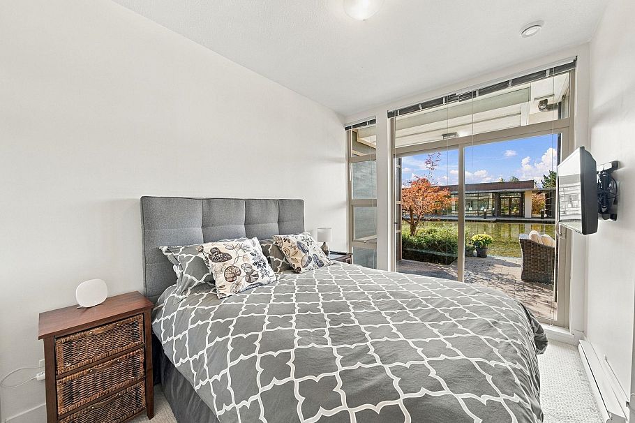 115 3602 Aldercrest Drive North Vancouver, BC - 21