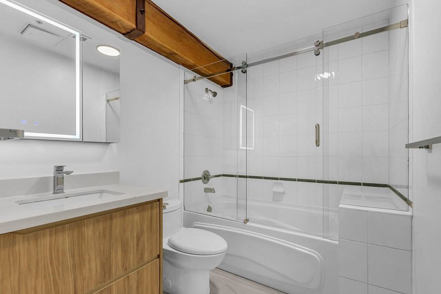 402 1178 Hamilton Street Vancouver, BC - 9